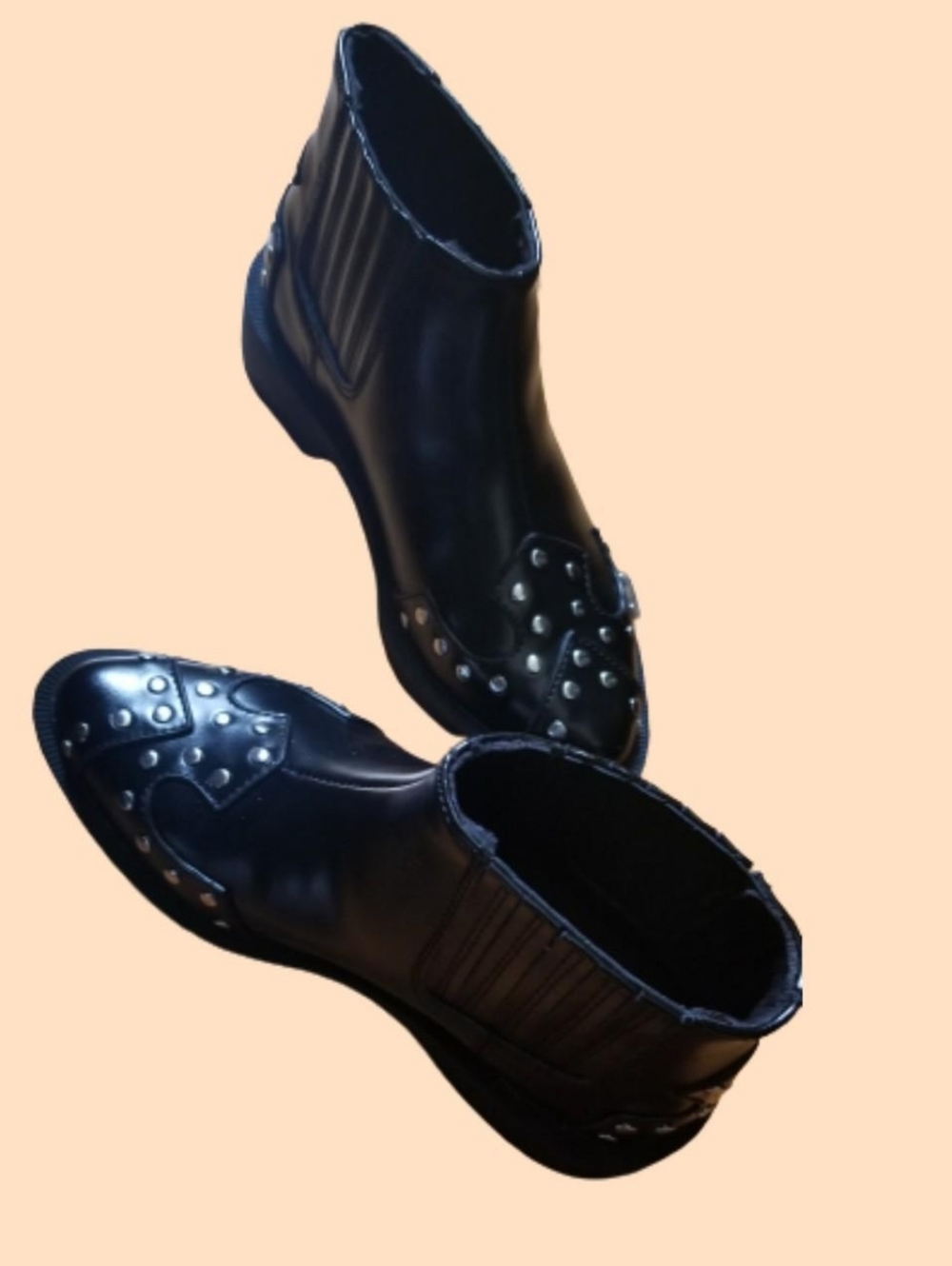 T.U.K Black Studded Chelsea Boots size 5